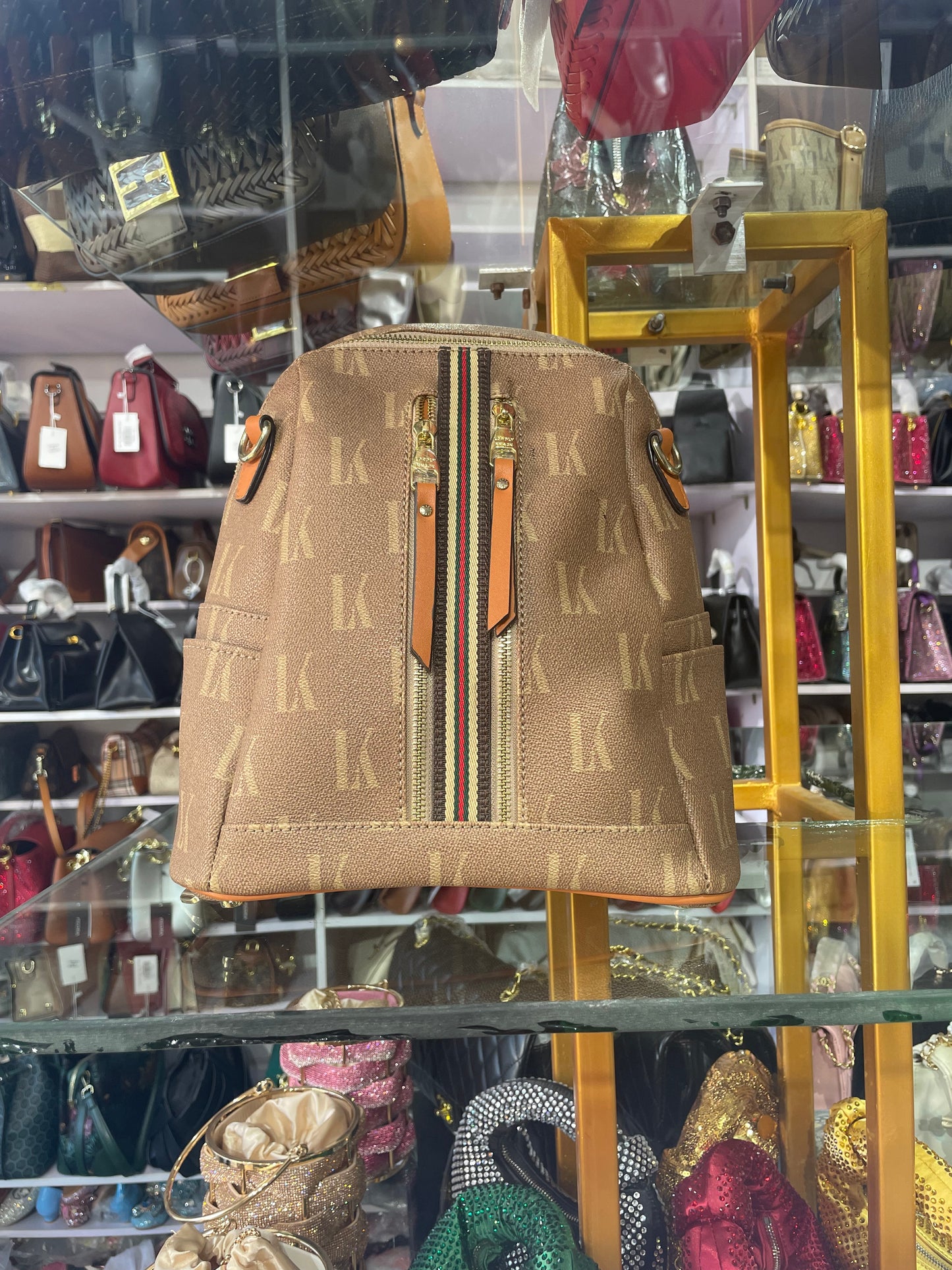 GUCCI BACKPACK 8411