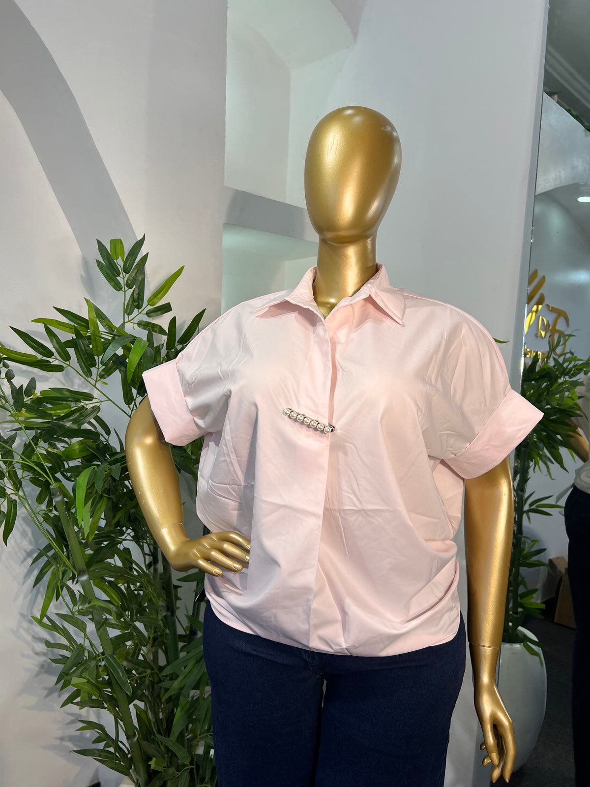 PEARL BROOCH SHIRT
