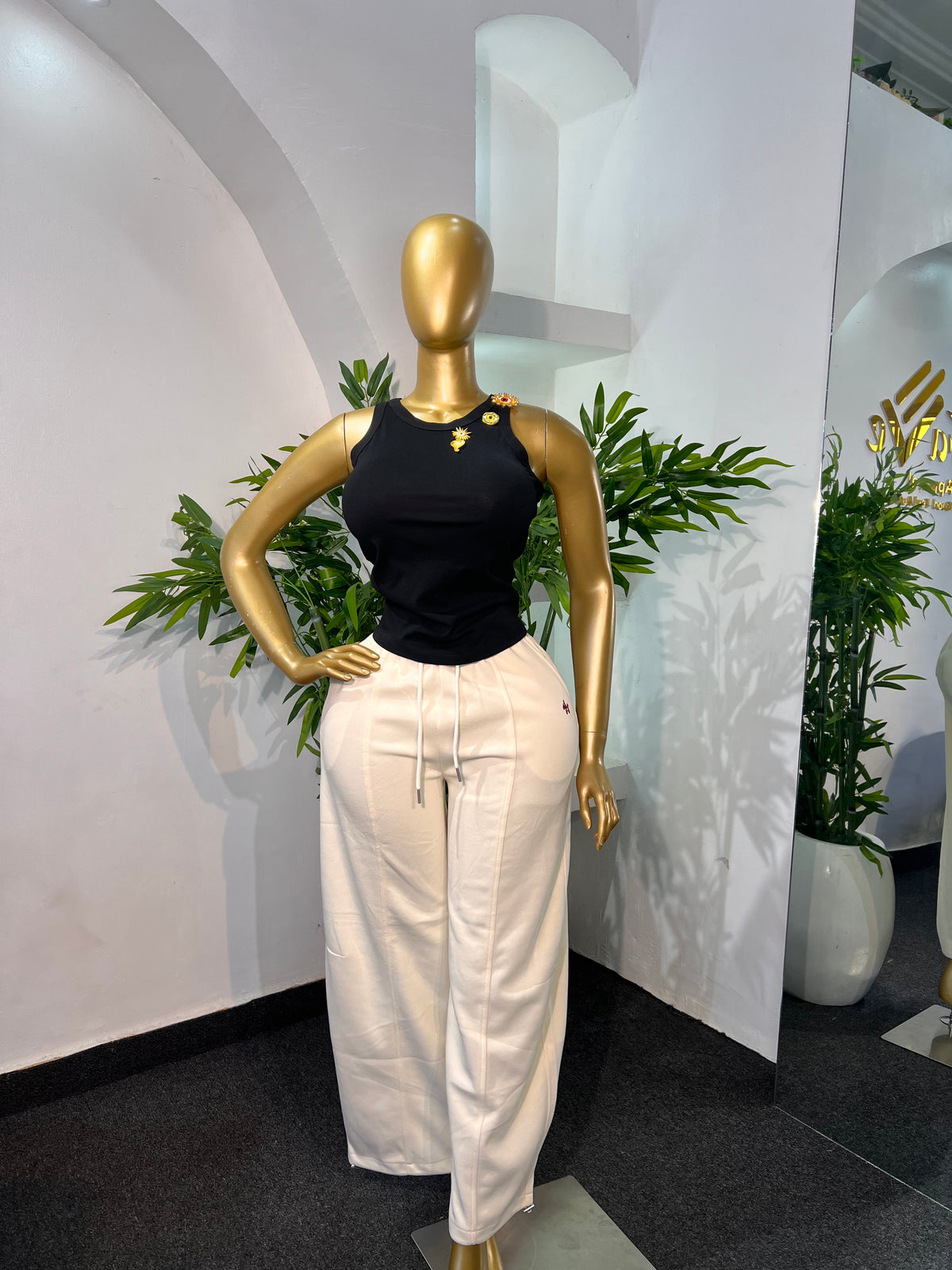 CASUAL WIDE LEG JOGGERS