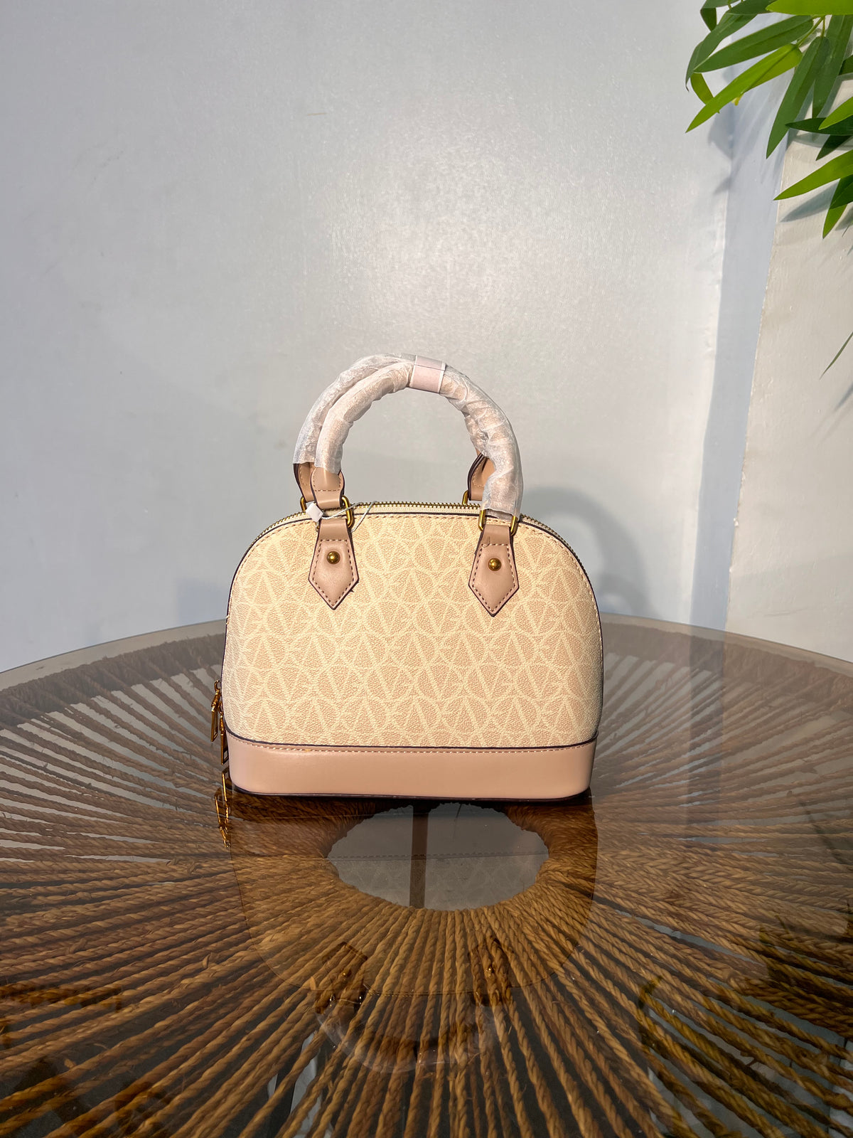 VALENTINO CHIC BAG