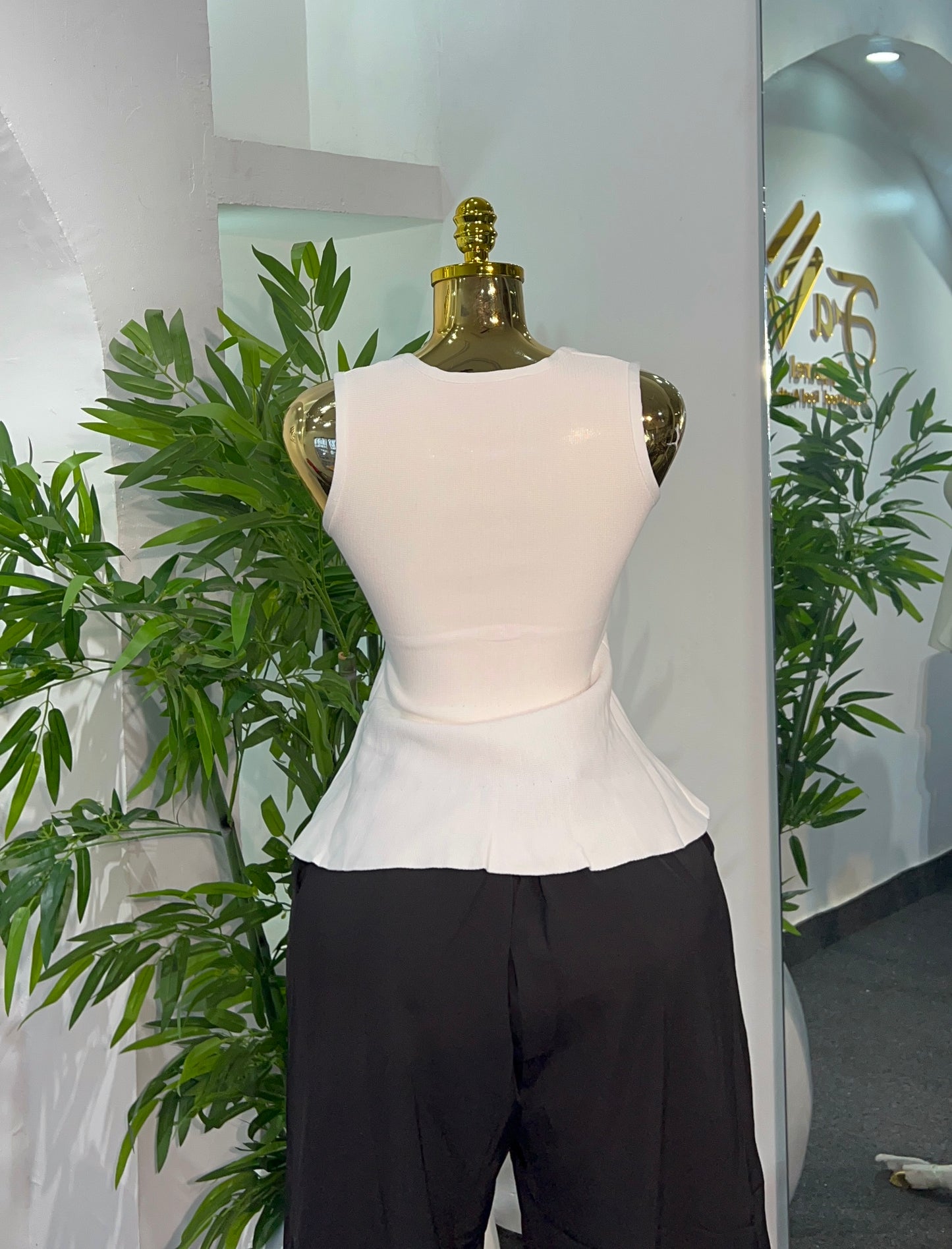 PEPLUM CUTE TOP