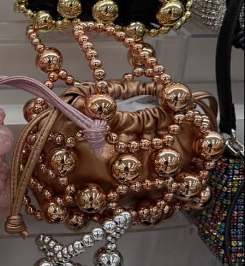 Big stoned clutch