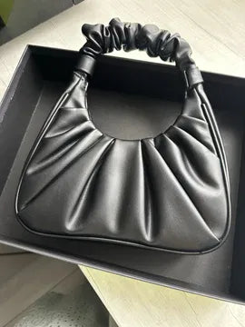 JW PEI BLACK BAG 8462