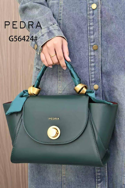 PEDRA GOLDHAND BAG