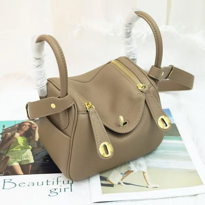 BROWN LUGGAGE BAG 1570