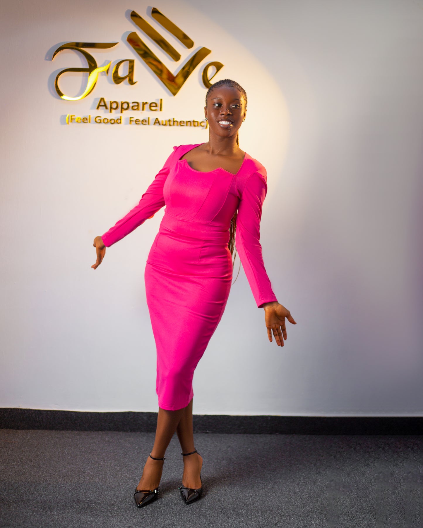 Front Point Dress 6226