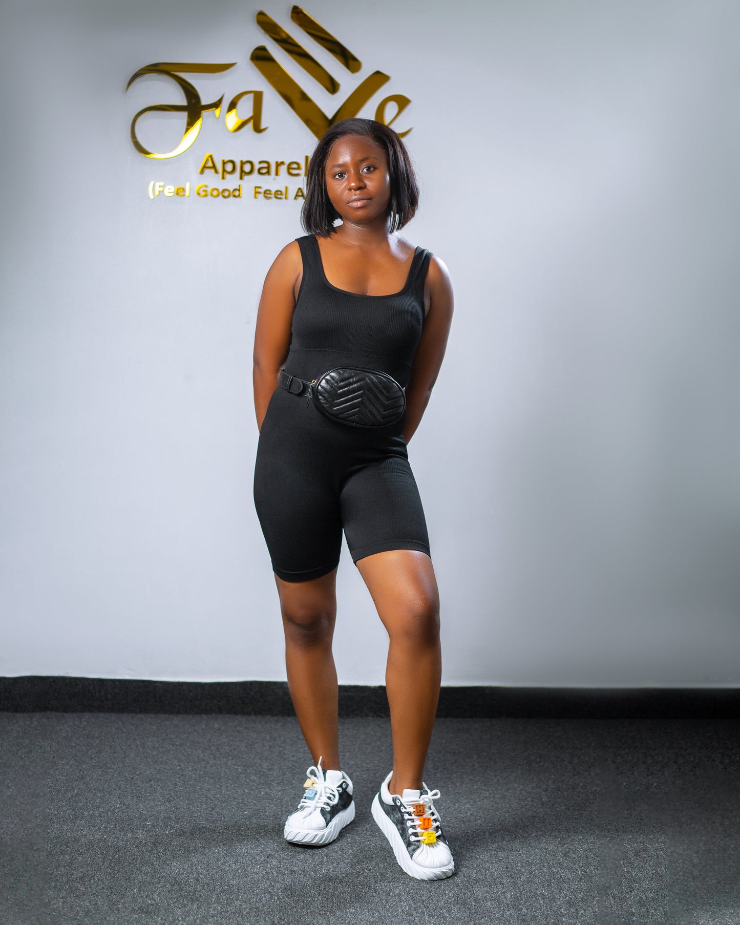 Elegant BodyShaper 3028