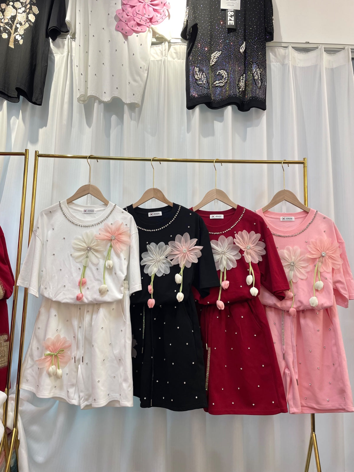 New in cute 2piece short 121