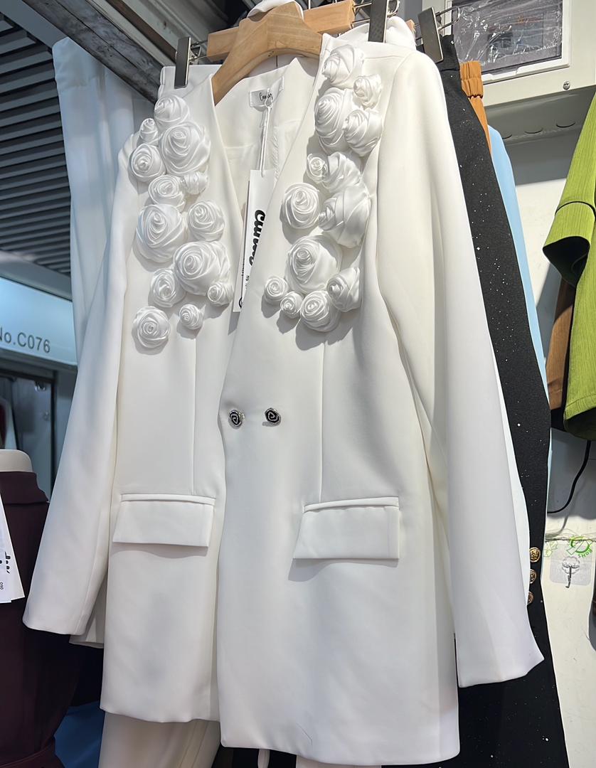 Beautiful 2piece set 1781