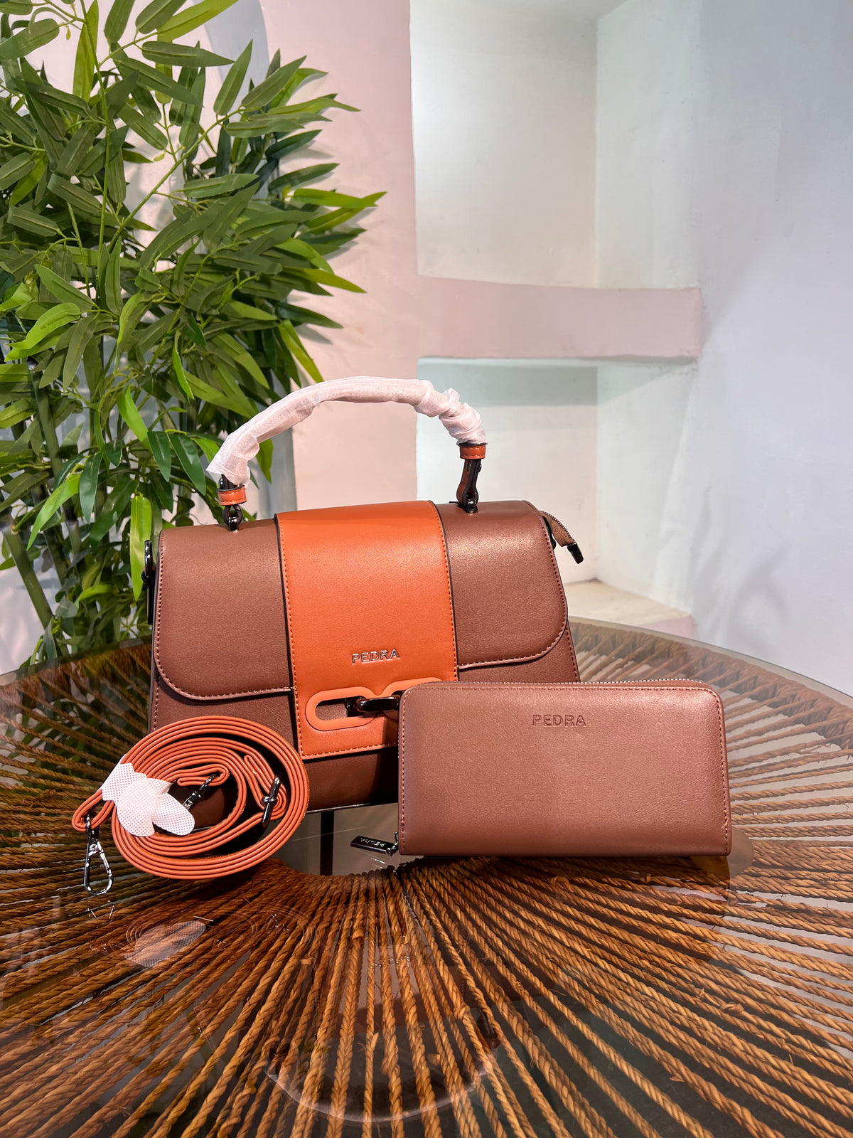 PEDRA TWO-TONED FLAP HANDBAG