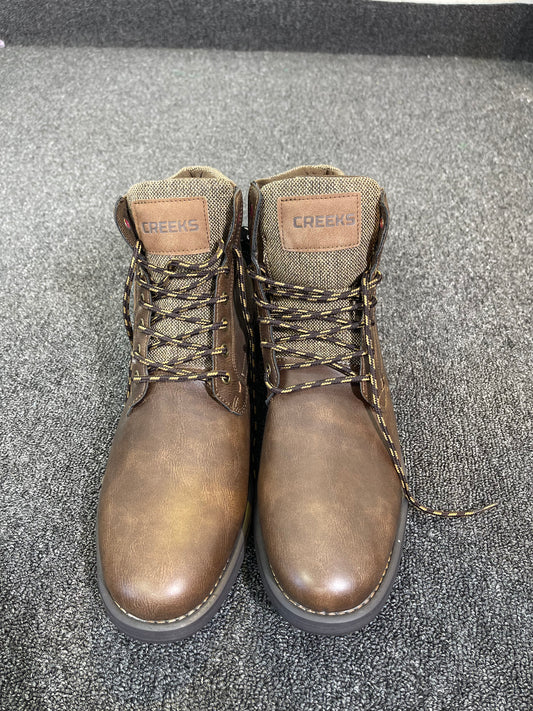 Banging Big Boots Creeks 500