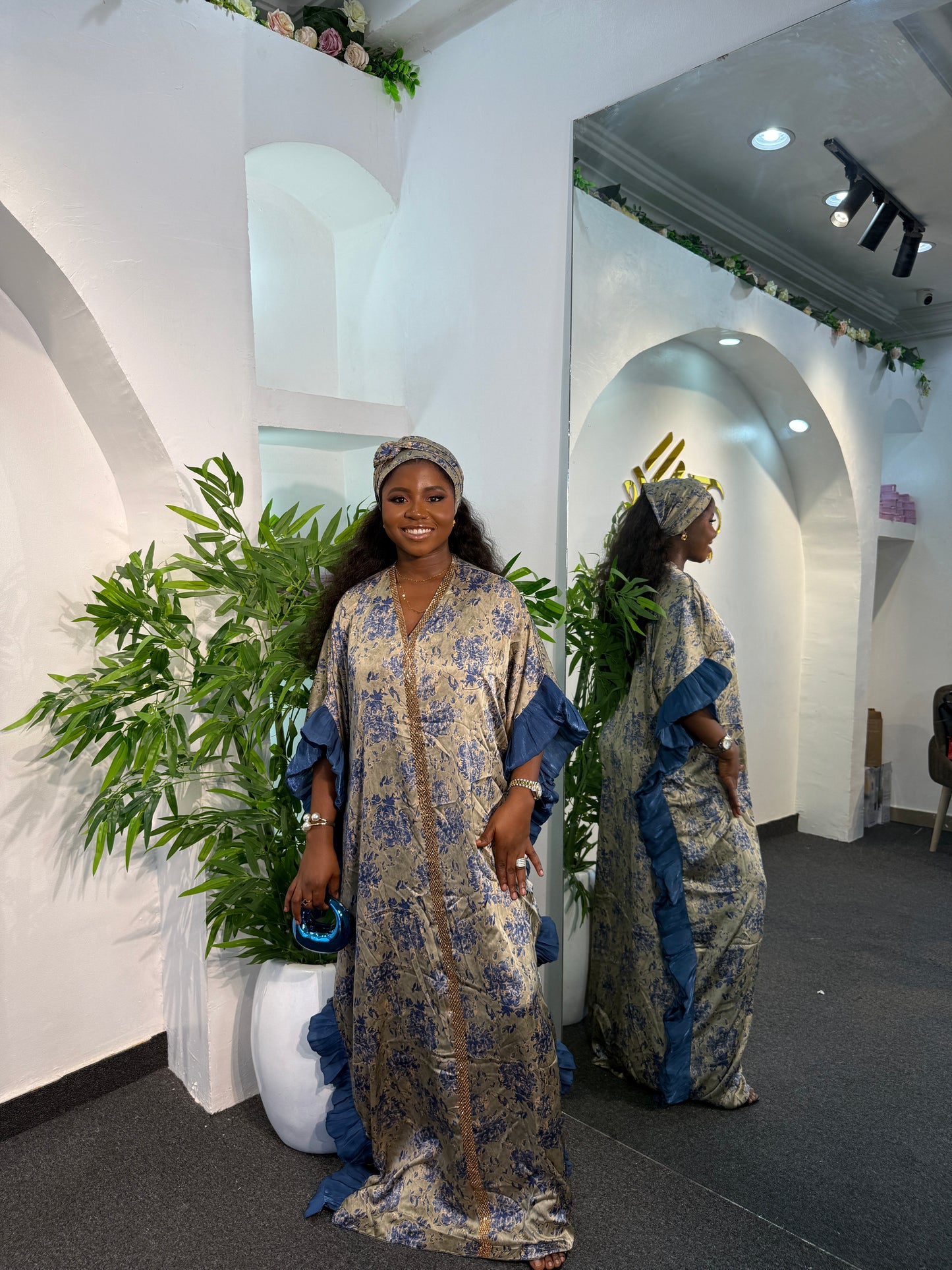WINGSIDE BUBU GOWN 1840
