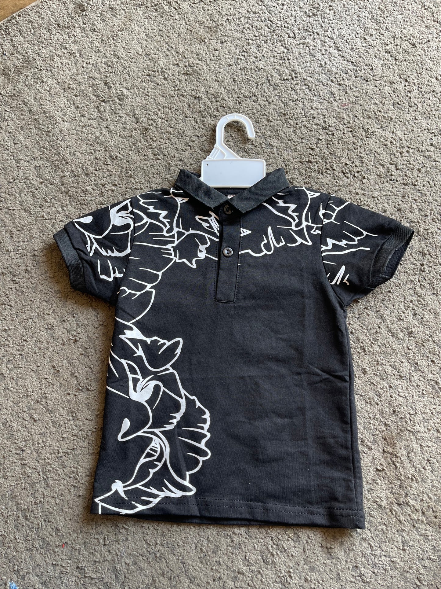 BLACK/WHITE SHIRT 2010