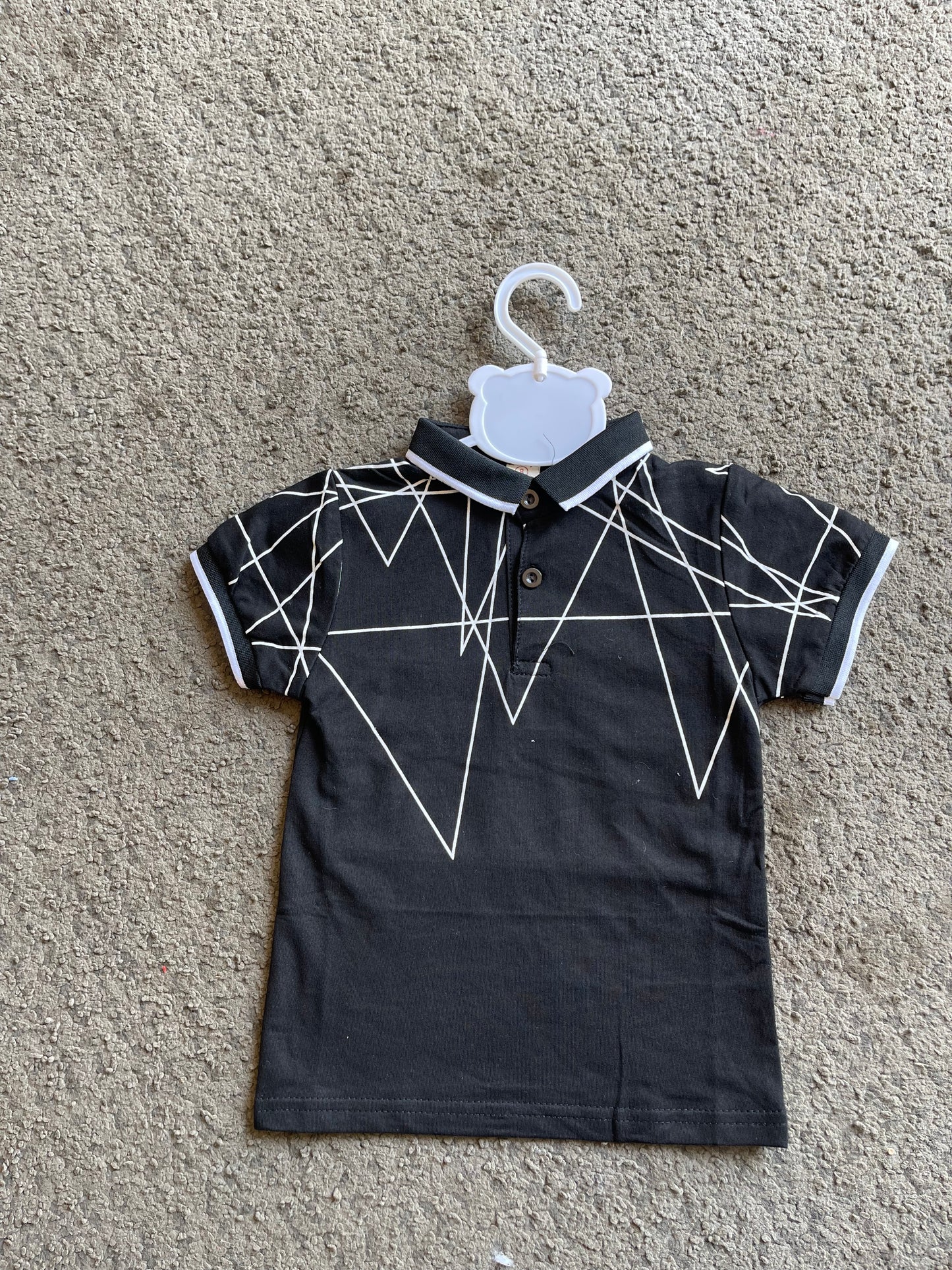 BLACK/WHITE SHIRT 2010