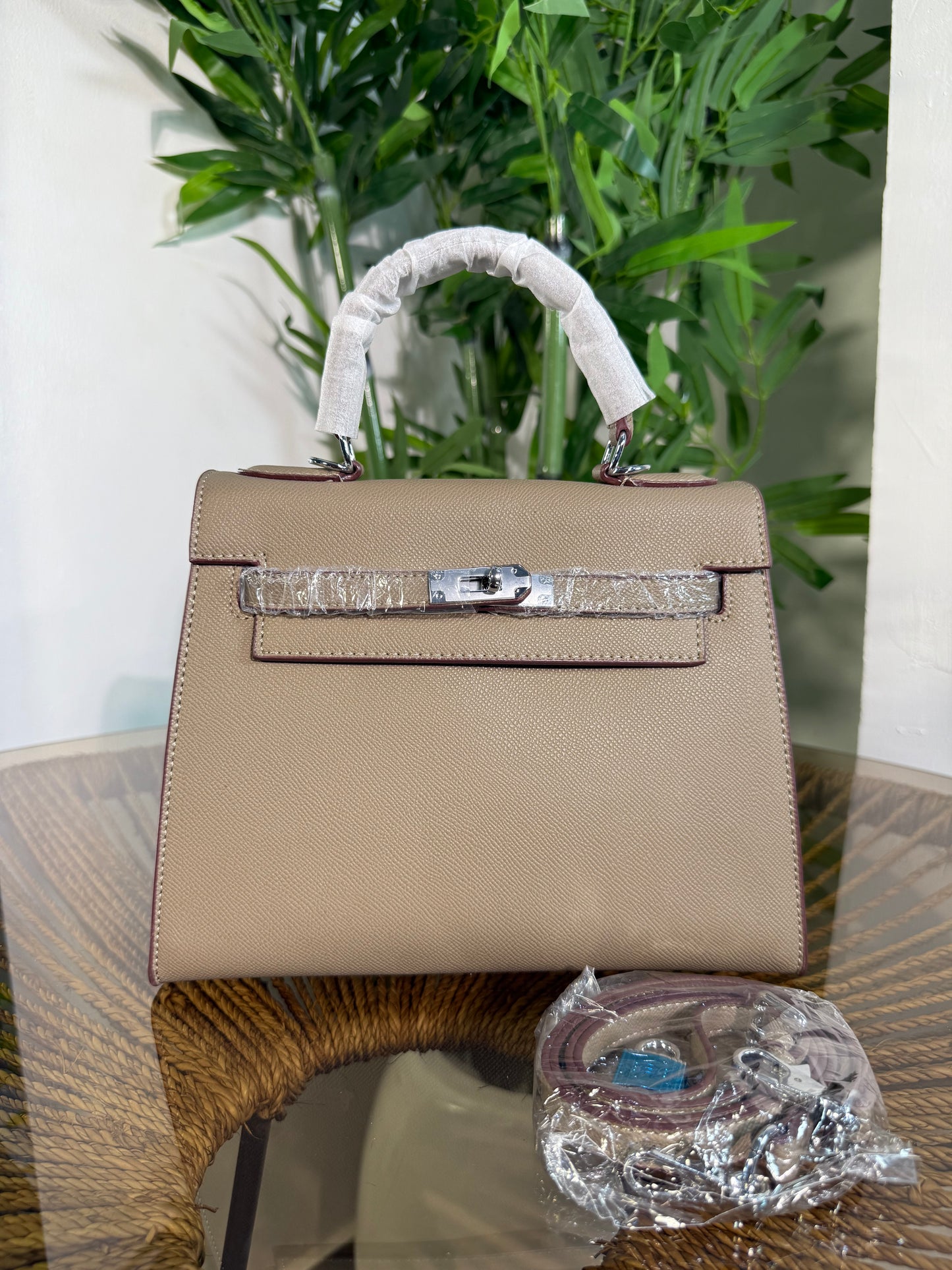 Lush Hermes Luxe 026