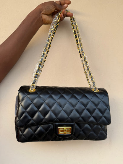 Chanel Medium Bag 1121