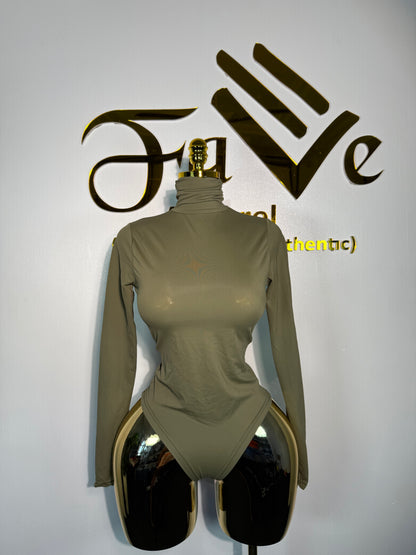 Zara Bodysuit turtle neck 001