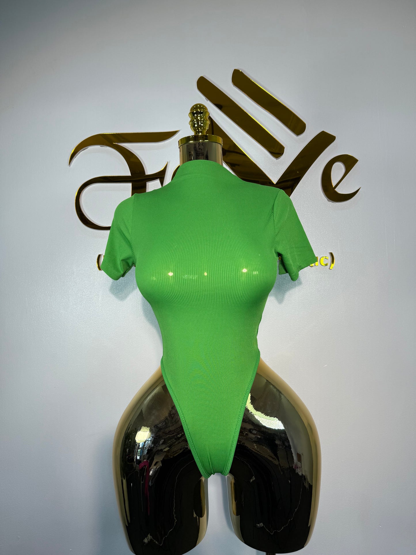 Sleeve Bodysuit 0055