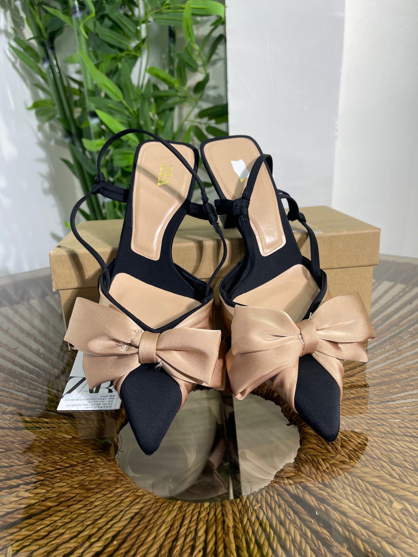 Zara New In Heel (bow tie) 070