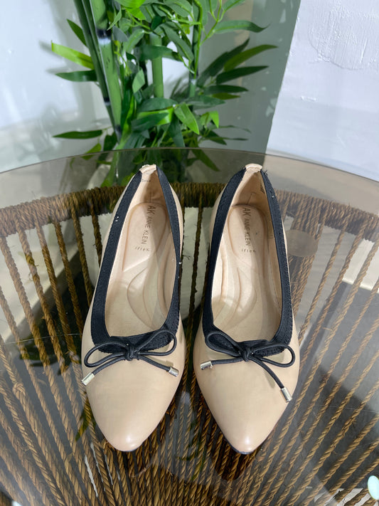 Anne Klein Flat