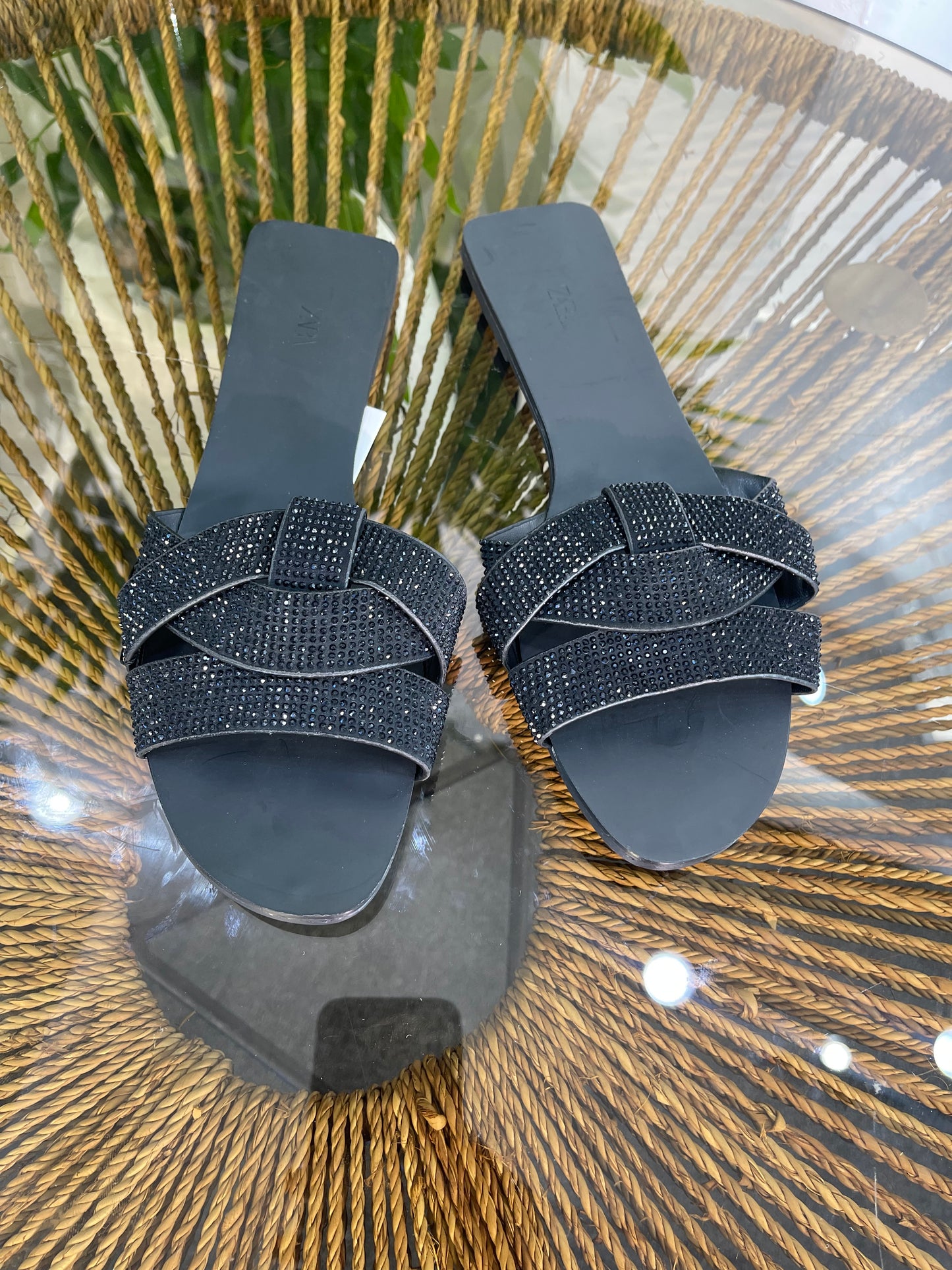 Zara slippers( stonebody) 068