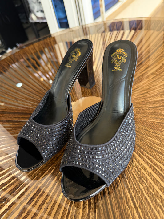 RED MANTIS STONE BLOCK HEELS