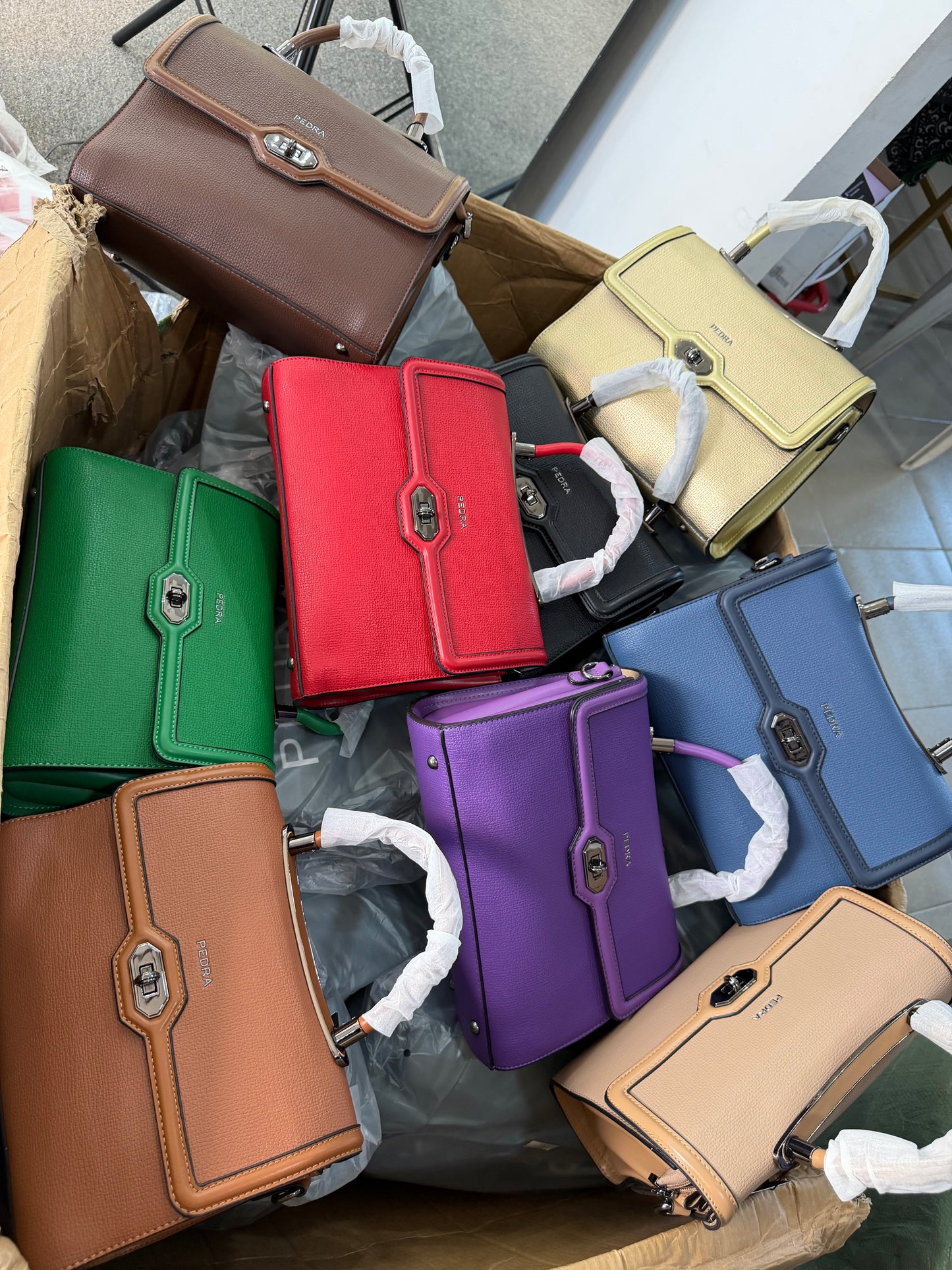 PEDRA HANDBAG 6603