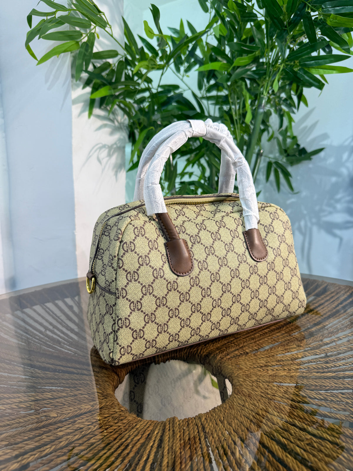 MINI SHOULDER BAG