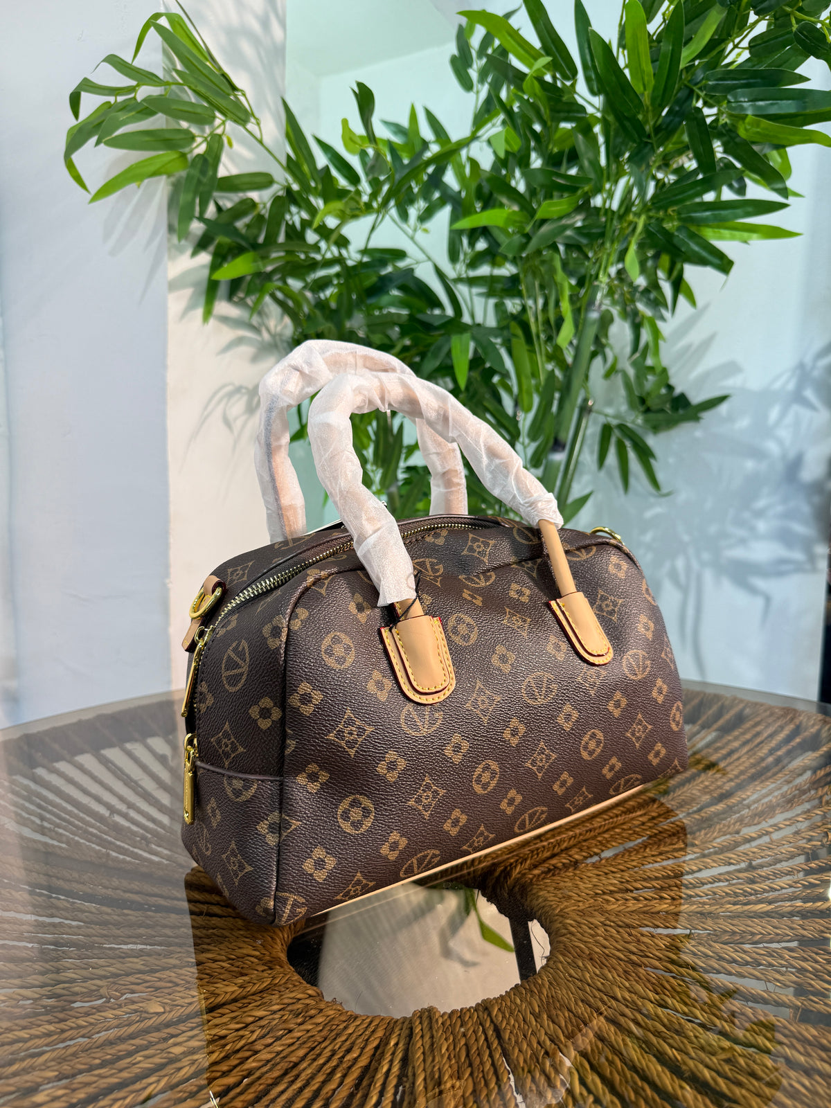 MINI SHOULDER BAG