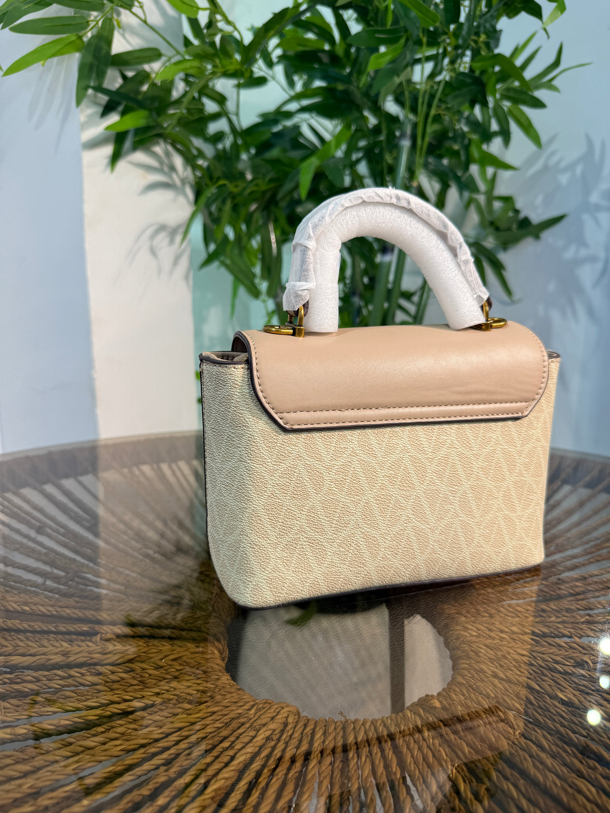 CHIC VINTAGE CARRY BAG