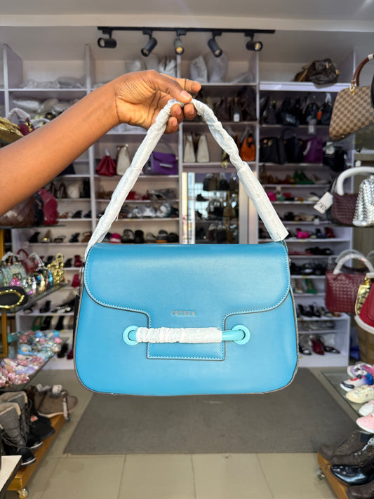 PEDRA NEW IN BAG 5662