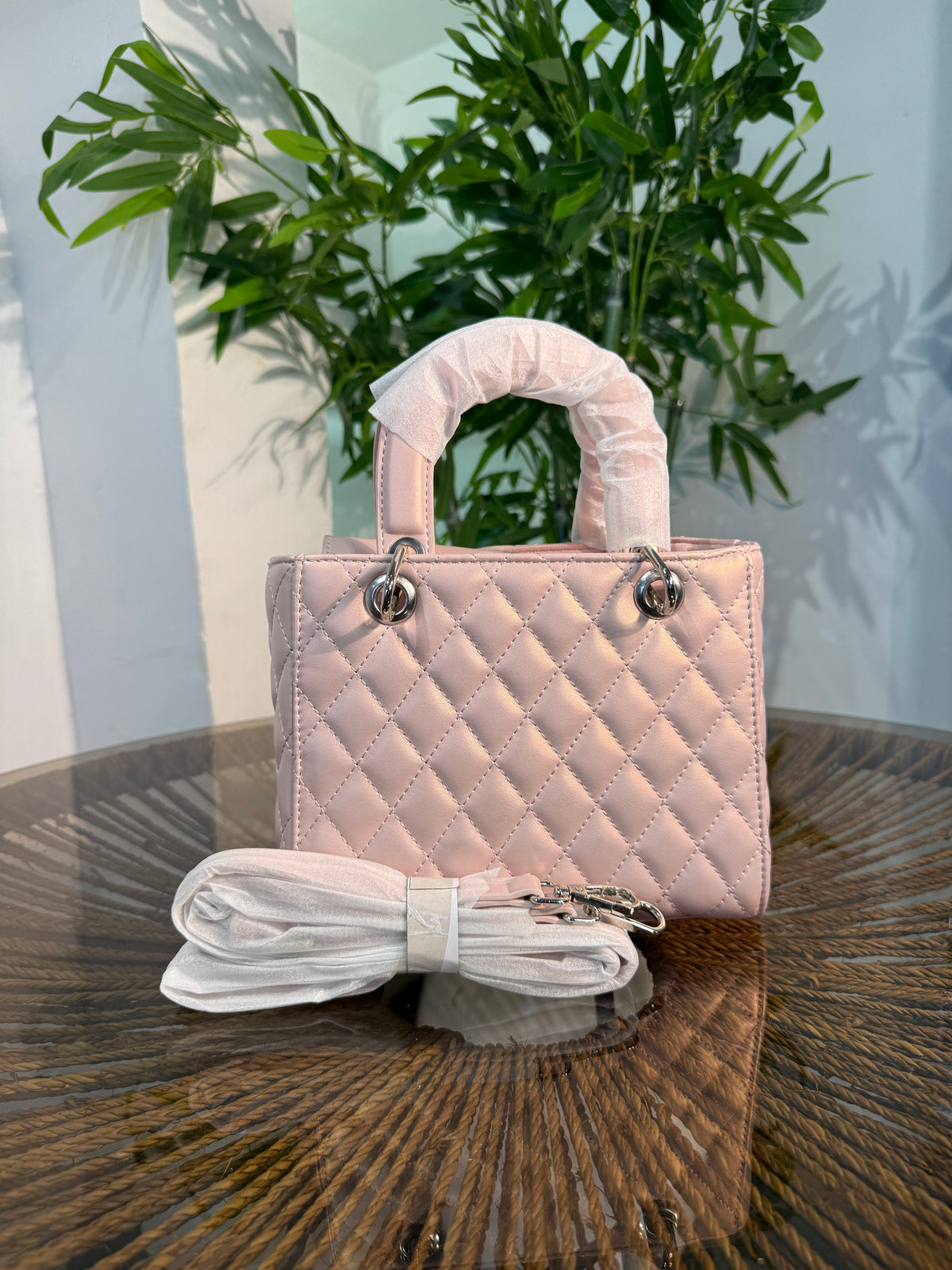ROYAL AURA BAG