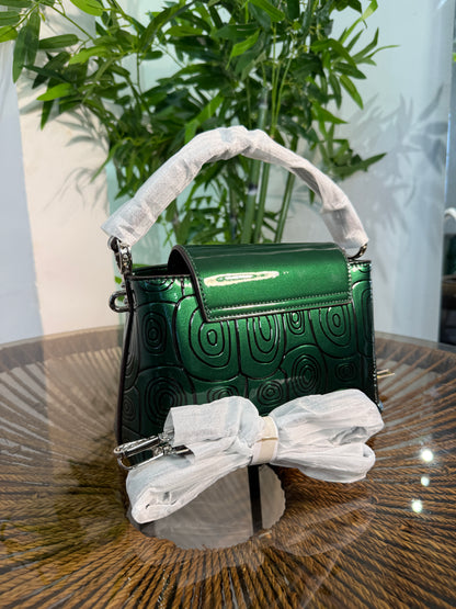 V ROYAL AURA BAG