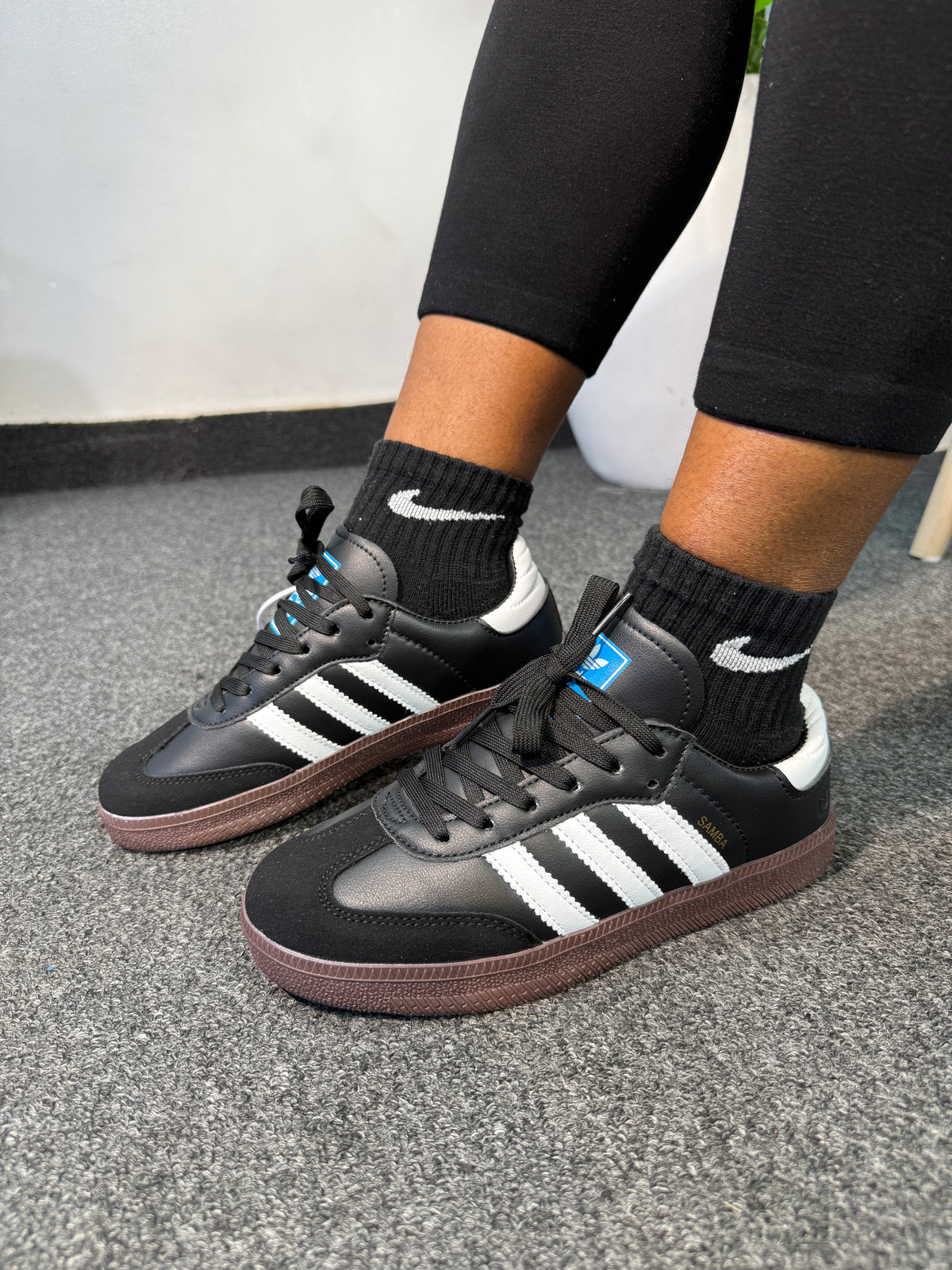 ADIDAS SAMBA SNEAKERS