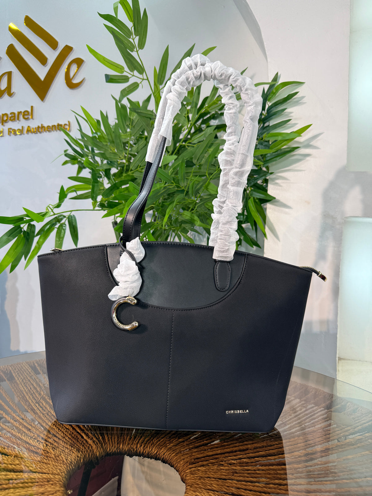 CHRISBELLA CLASSIC SHOULDER BAG