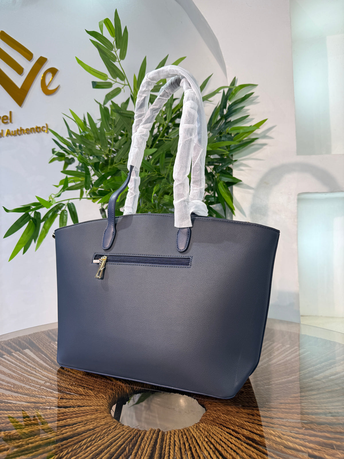 CHRISBELLA CLASSIC SHOULDER BAG