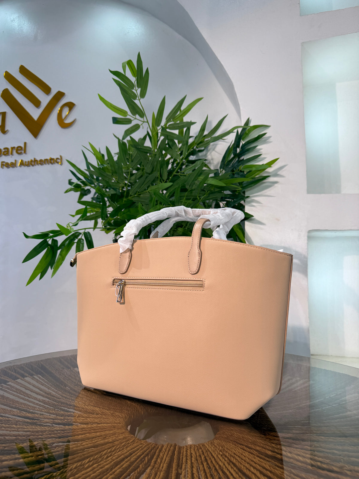 CHRISBELLA CLASSIC SHOULDER BAG