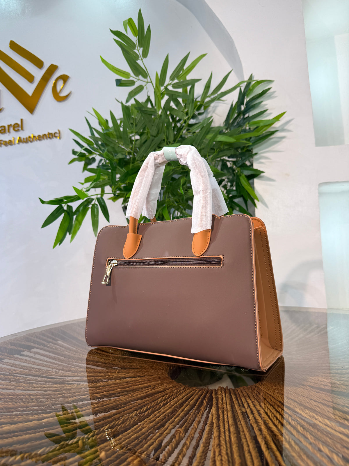 BELLA STRUCTURED SATCHEL BAG