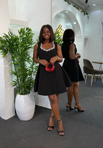 Short Neck Stone 7717