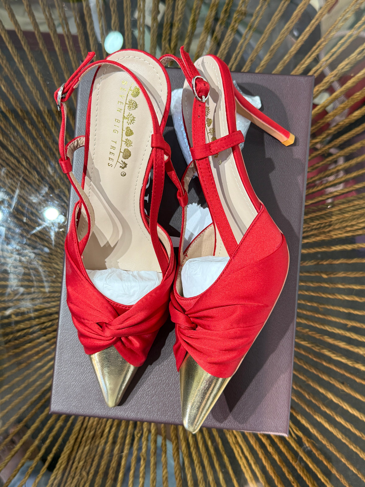 GOLD CAP SATIN HEELS