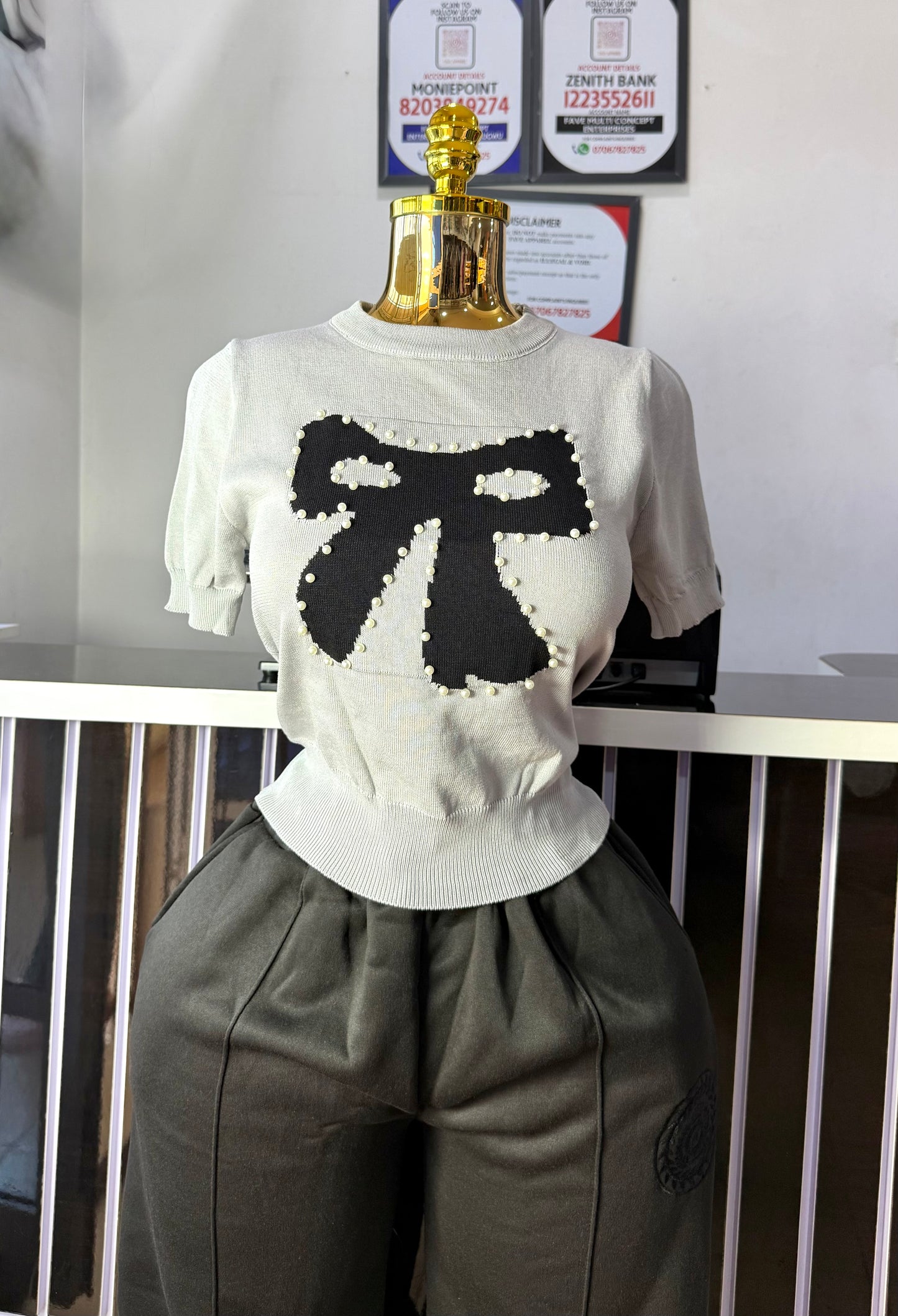 Bold Bowtie top 7798