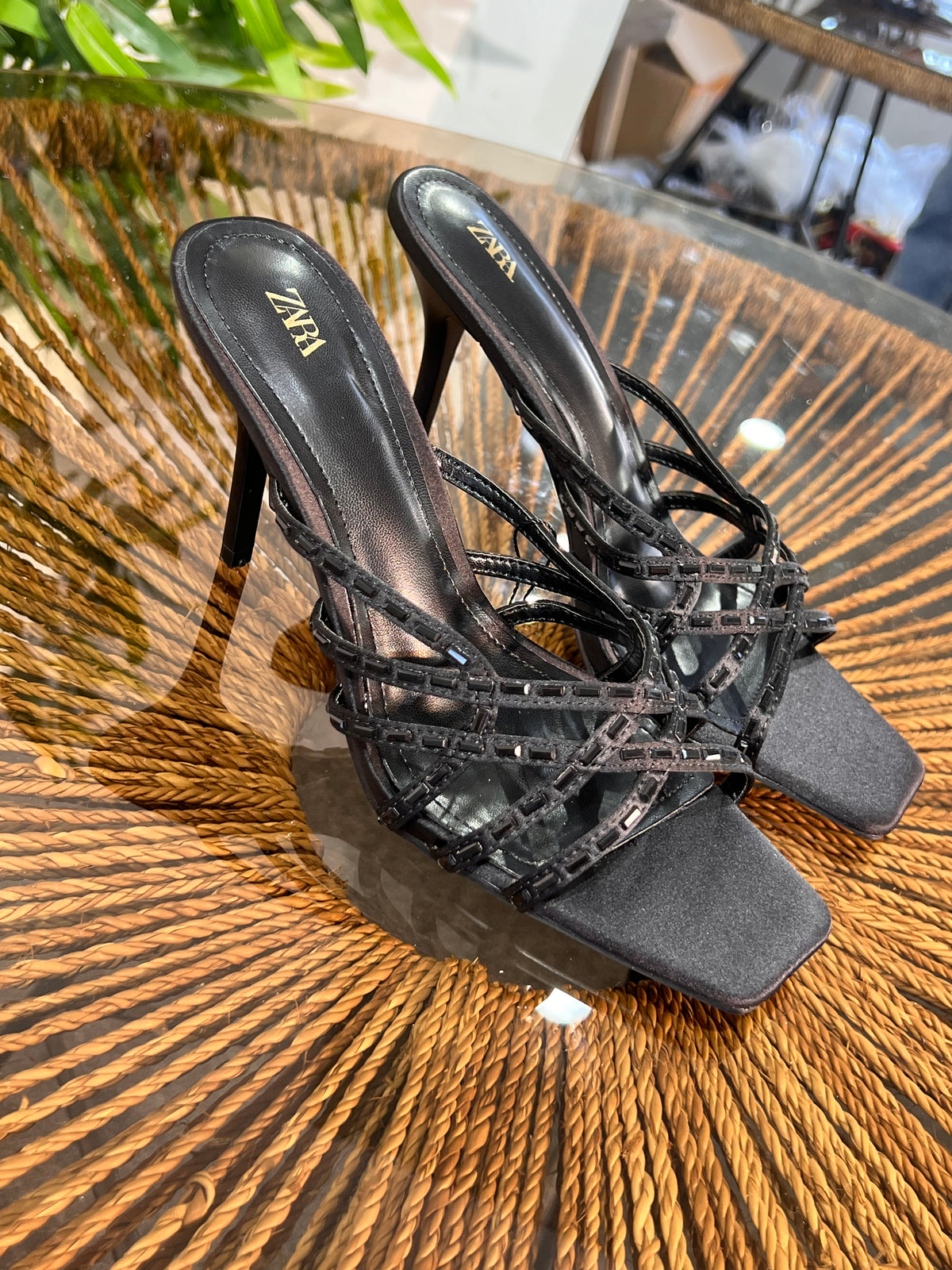 ZARA SLIP ON HEELS