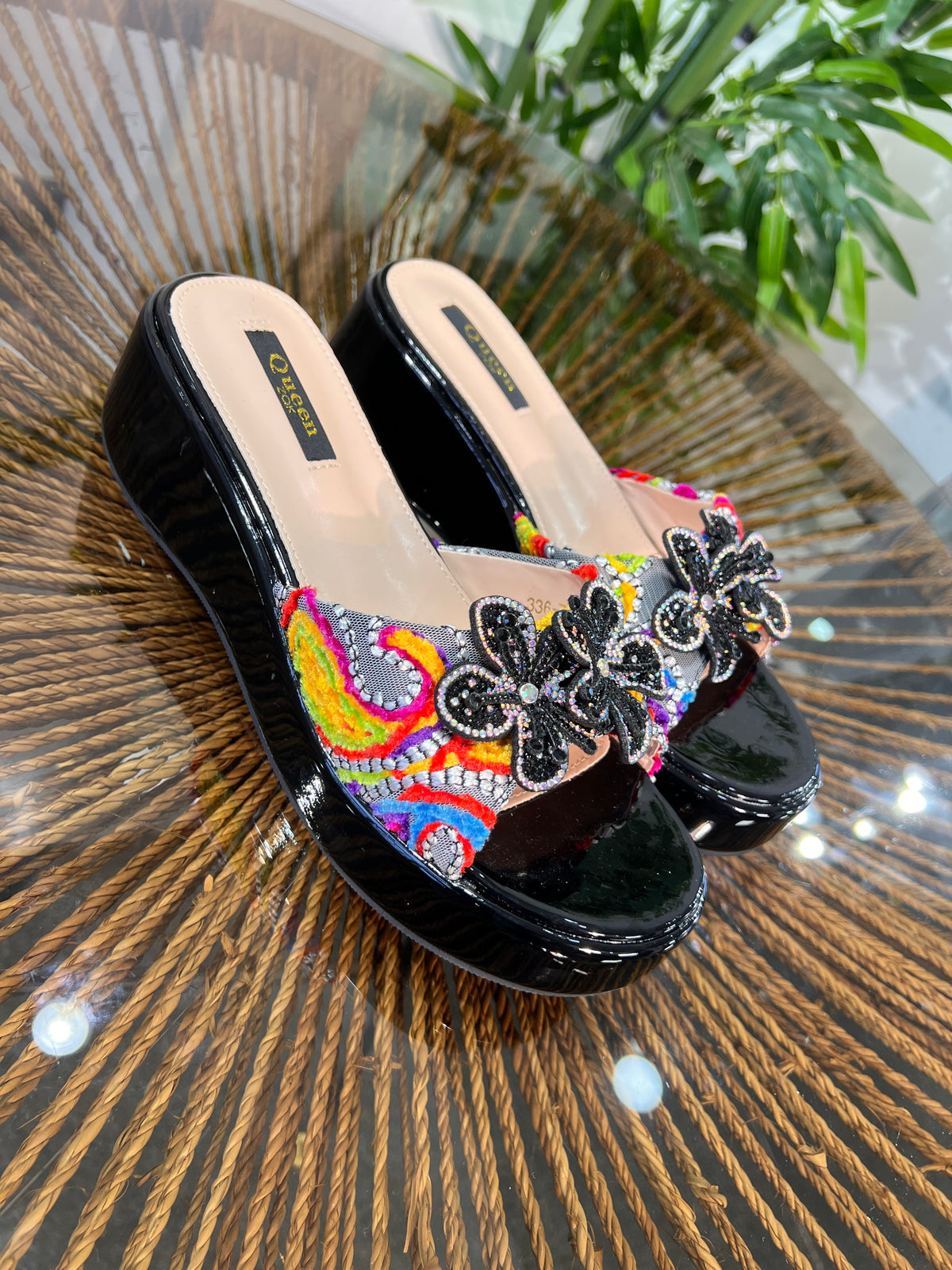 QUEEN PLATFORM MULES