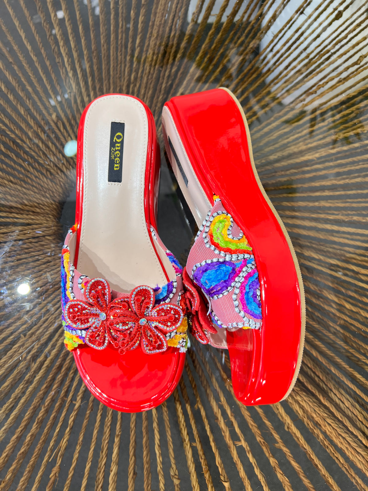 QUEEN PLATFORM MULES