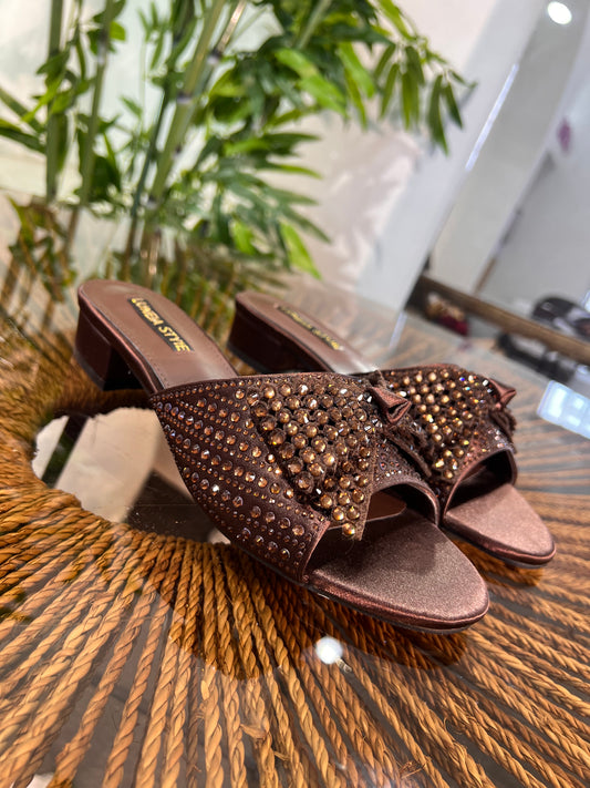 LUXURIOUS STONE HEELS