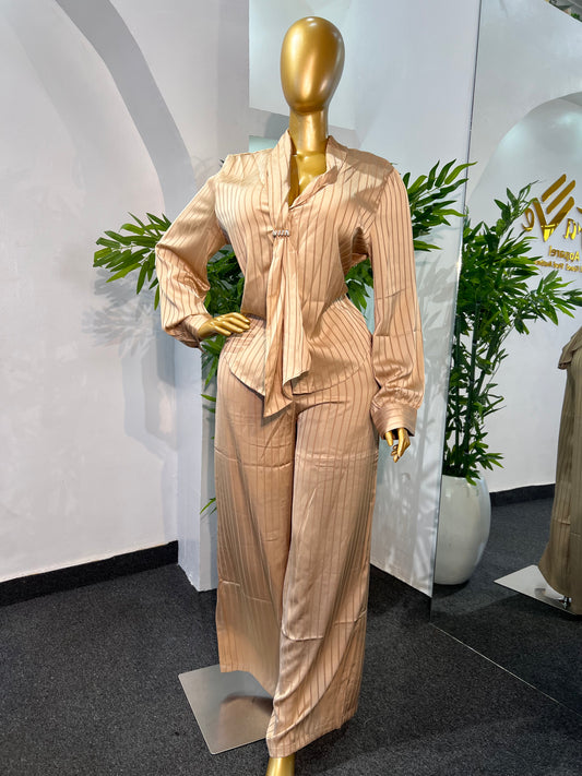 LYRIA SILK SET