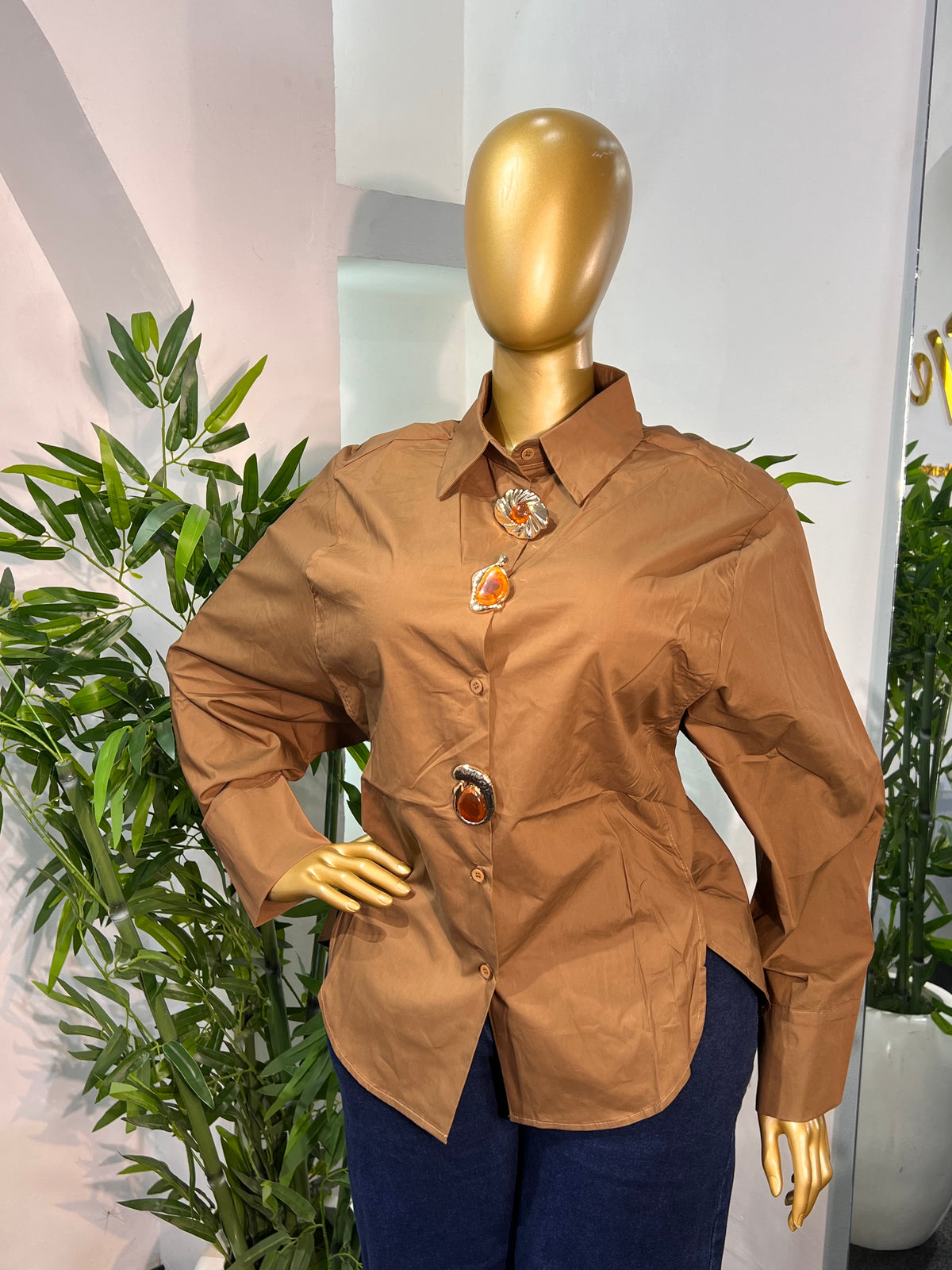 VINTAGE BROOCH SHIRT