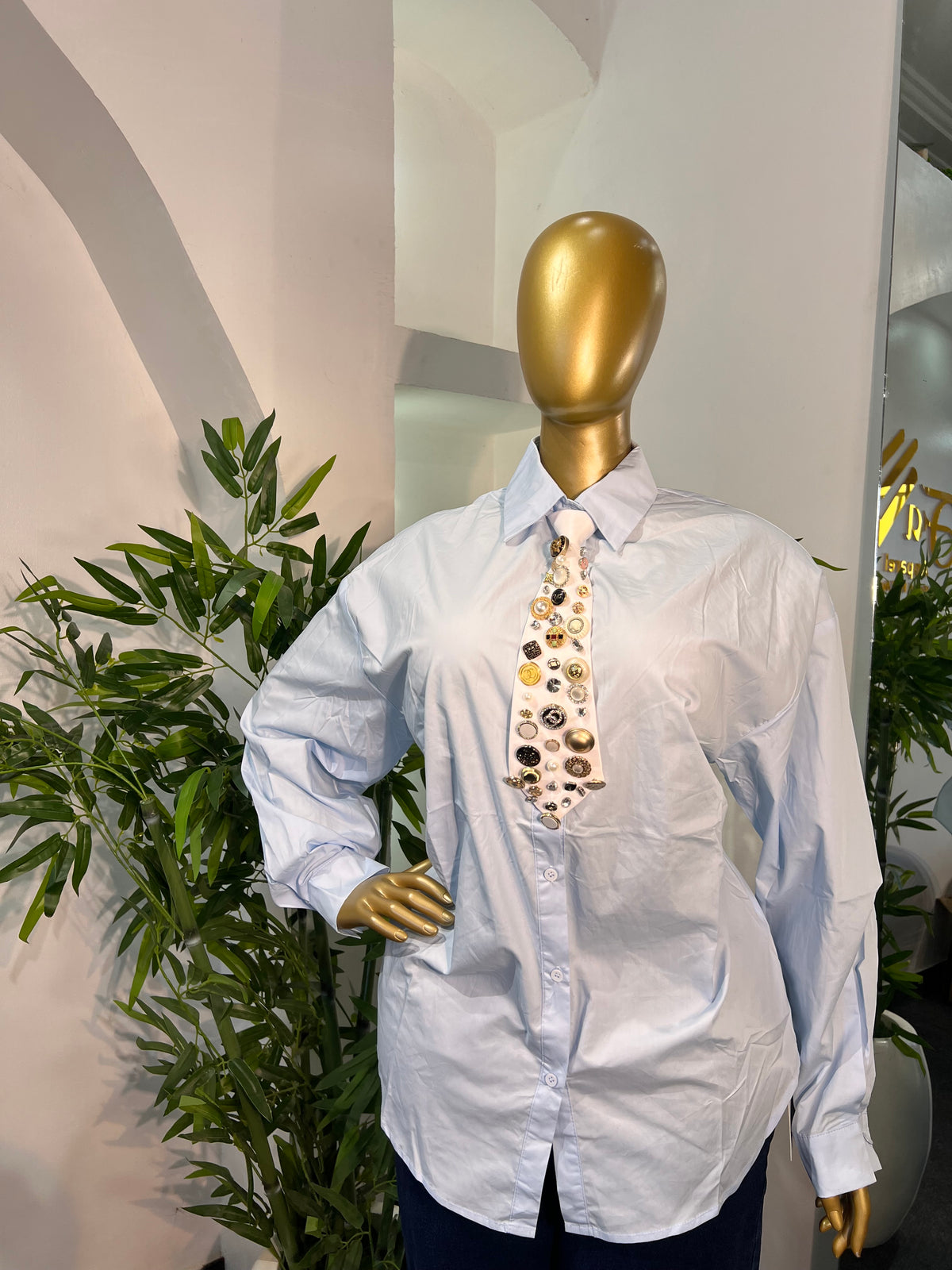 Y2K BROOCH TIE SHIRT