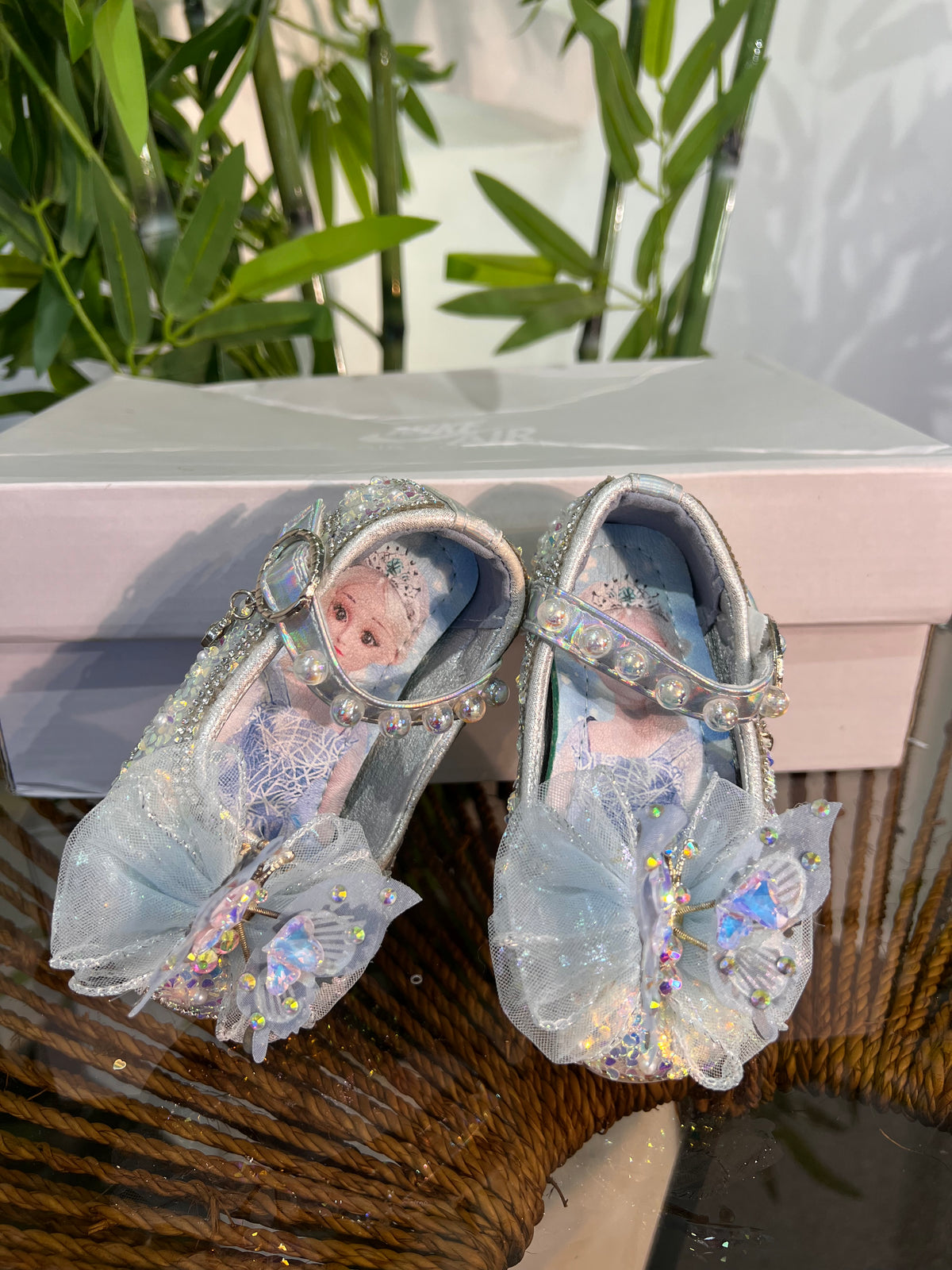 BUTTERFLY GIRLS GLITTER