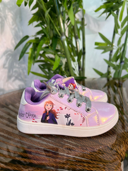 KIDS SNEAKERS